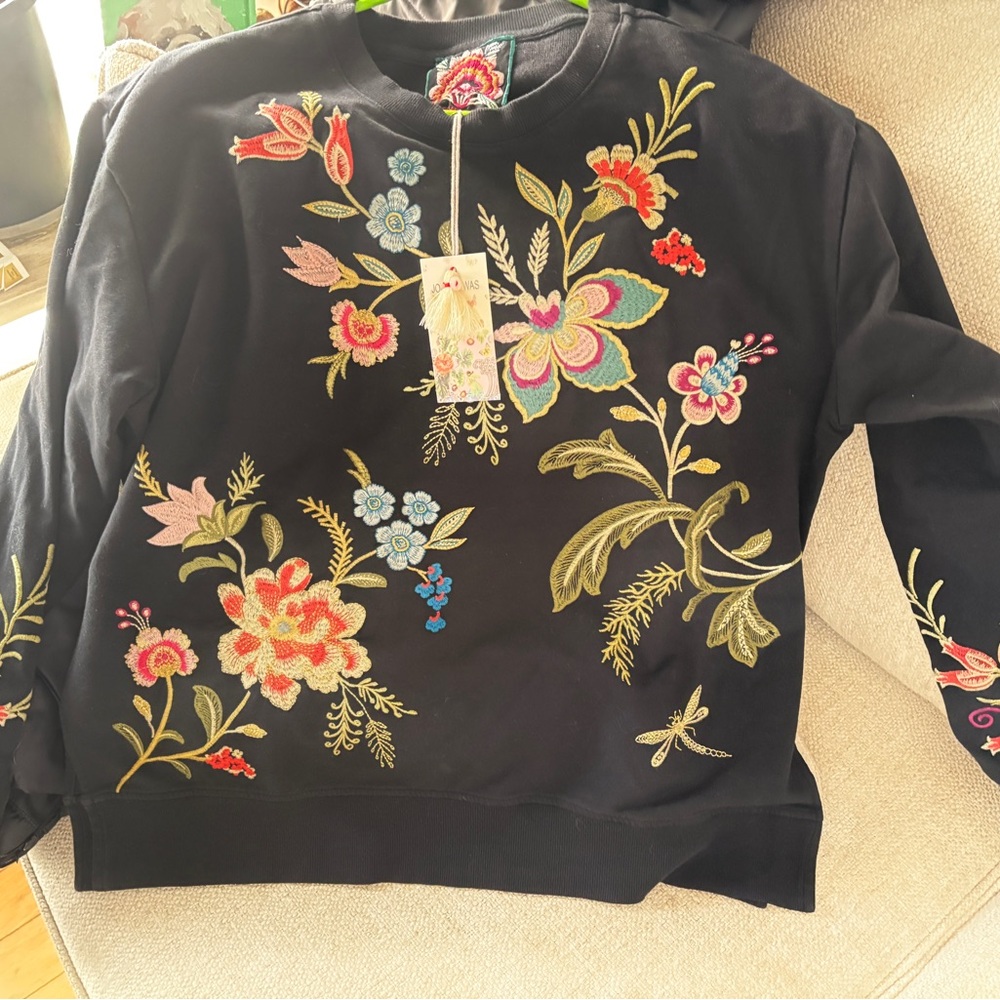 JOHNNY WAS NWT JULIANNA SWEATSHIRT SZ M